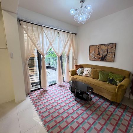 Kaohsiung Raifong Corner Homestay Extérieur photo