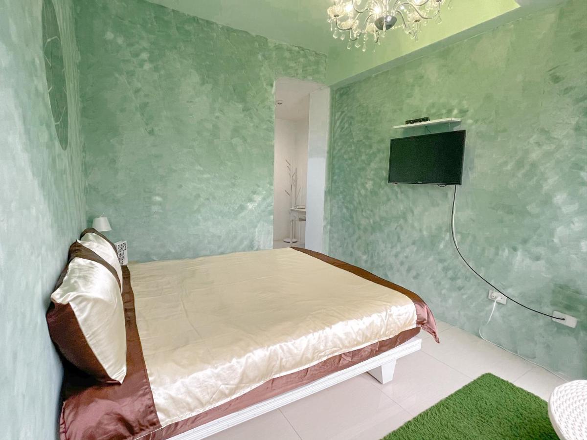 Kaohsiung Raifong Corner Homestay Extérieur photo