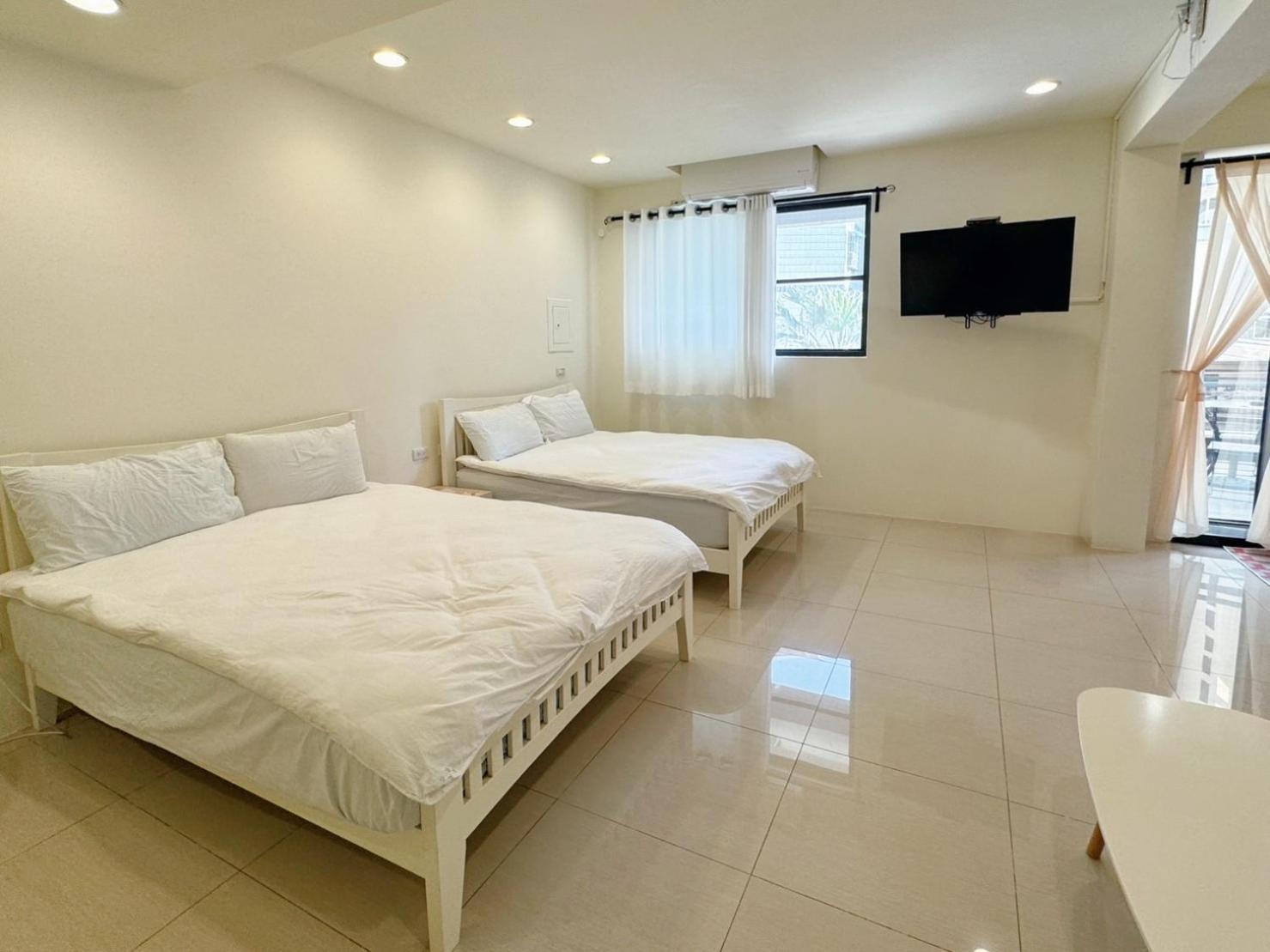 Kaohsiung Raifong Corner Homestay Extérieur photo