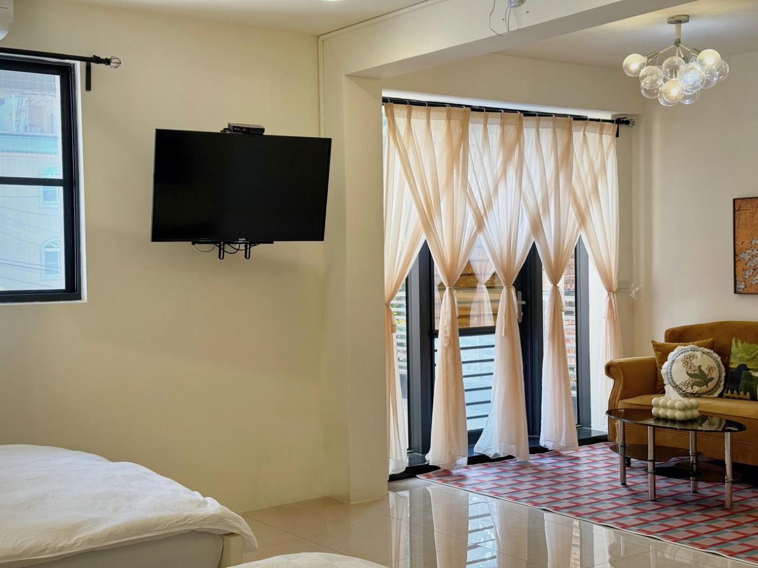 Kaohsiung Raifong Corner Homestay Extérieur photo