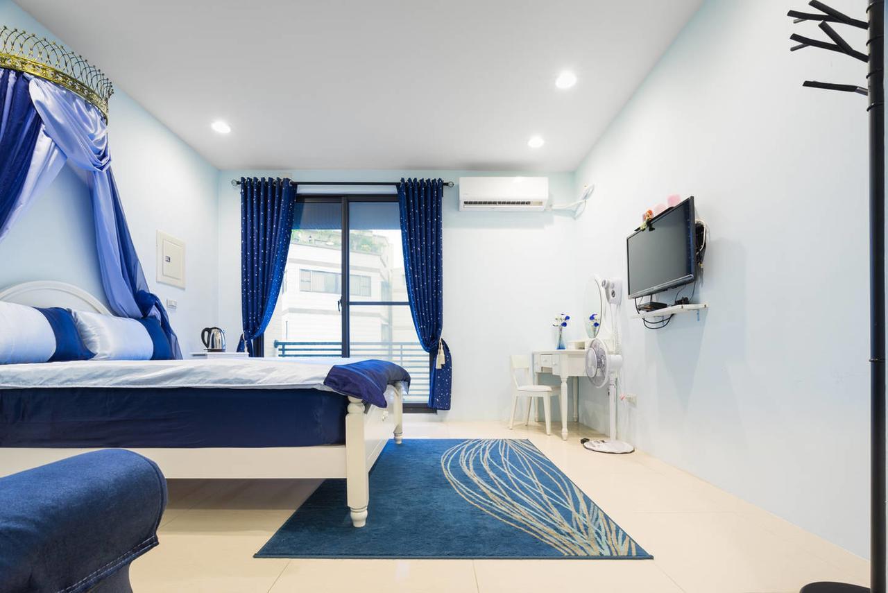Kaohsiung Raifong Corner Homestay Extérieur photo