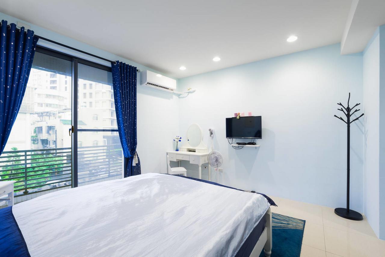 Kaohsiung Raifong Corner Homestay Extérieur photo