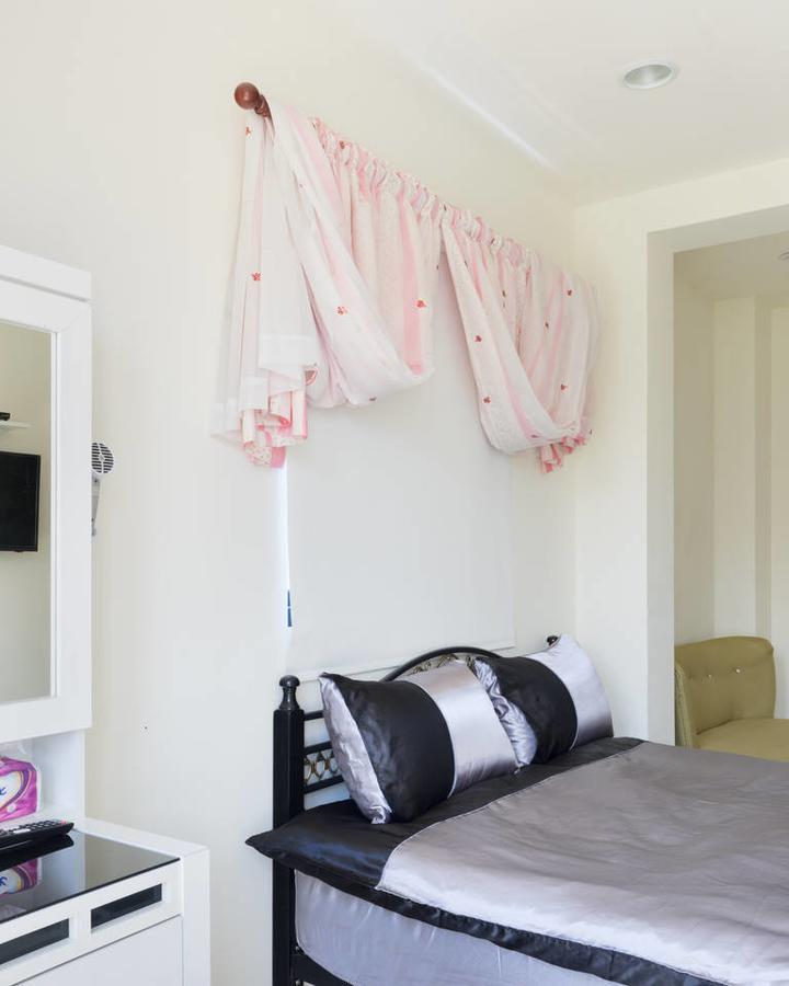 Kaohsiung Raifong Corner Homestay Extérieur photo